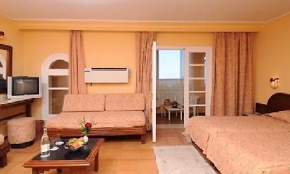 Dar Ismail Nour El Ain Hotel Ain Draham Buitenkant foto
